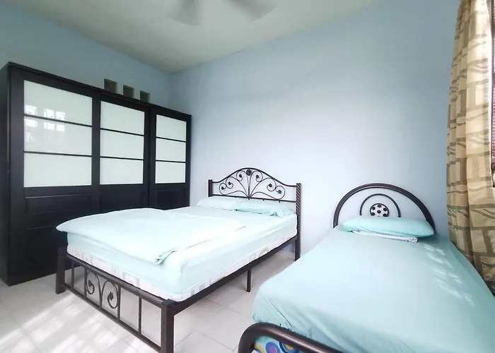 Jen Pd Homestay - Unique, Antique House No Wifi